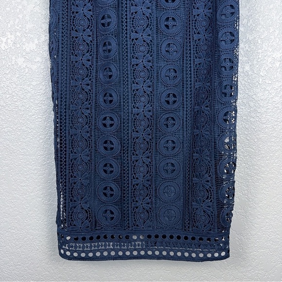 CCO Drop! π Lulus NWT Cocktail Ready Navy Blue Crochet Lace Midi Dress M - Picture 6 of 14